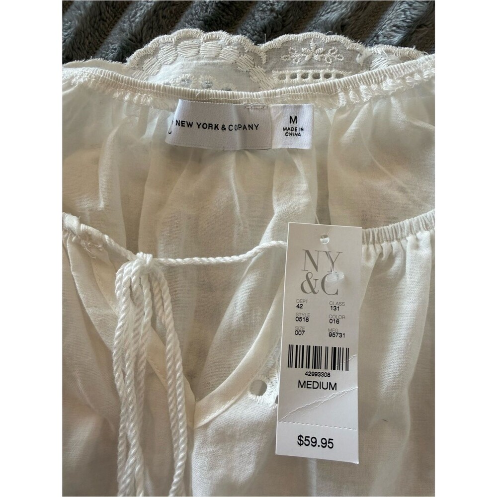 NWT New York & Company White Eyelet Cotton Boho Blouse Tassel Tie Size Medium - Picture 6 of 7